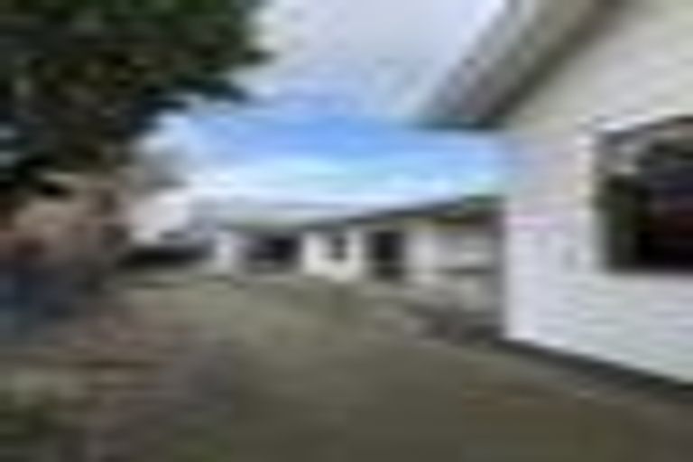 Photo of property in Tranquil Lodge Backpackers, 440 Manchester Street, St Albans, Christchurch, 8014