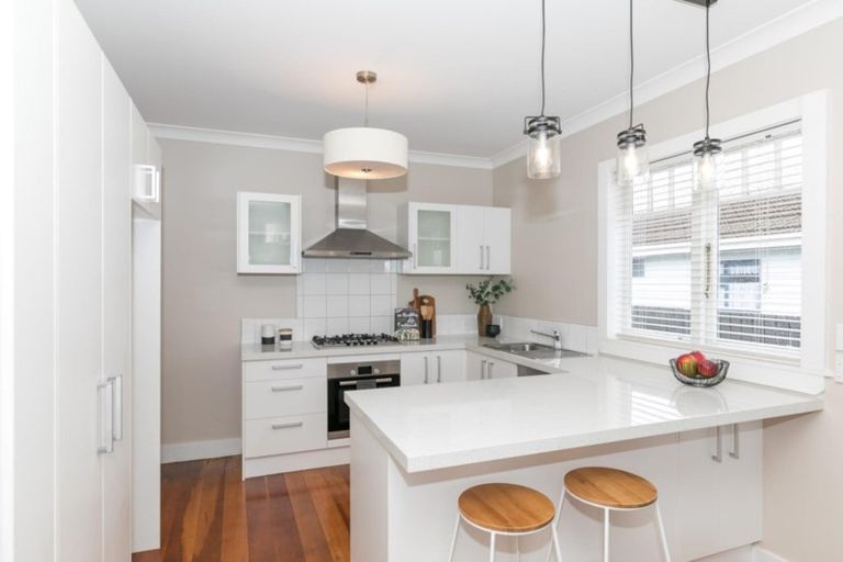 Photo of property in 21 Primrose Street, Frankton, Hamilton, 3204