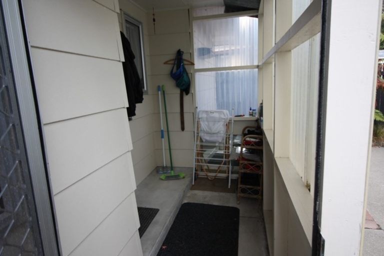 Photo of property in 11 Newton Place, Westbrook, Palmerston North, 4412