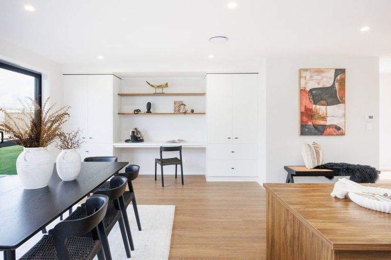 Photo of property in 68 Freedom Drive, Kelvin Grove, Palmerston North, 4414