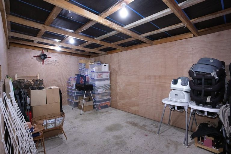 Photo of property in 24 Churchill Avenue, Feilding, 4702