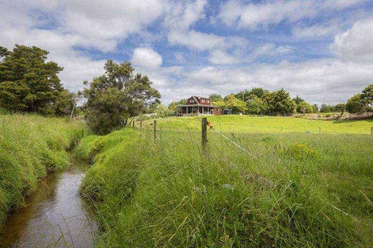 Photo of property in 122 King Road, Mangawhai, Kaiwaka, 0573