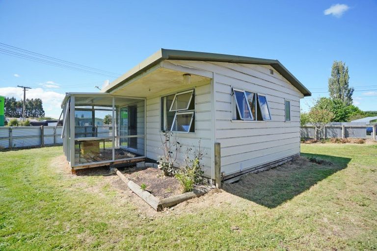 Photo of property in 5 Rochdale Street, Otautau, 9610