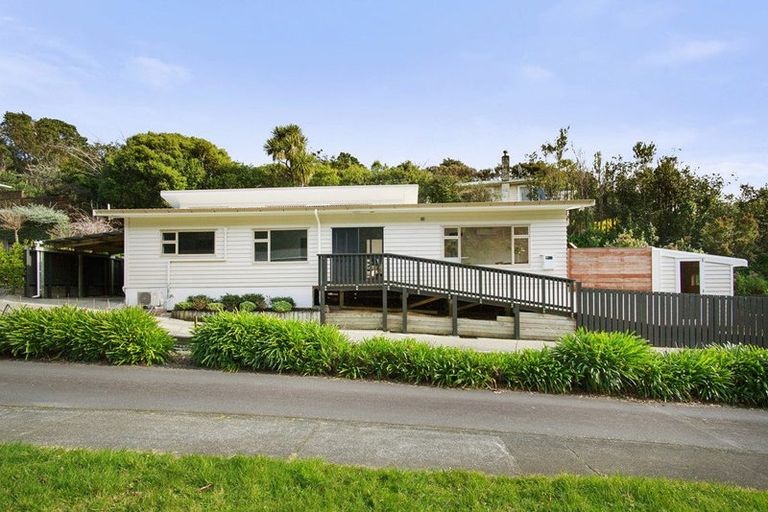 Photo of property in 21a Mahoe Street, Tawa, Wellington, 5028
