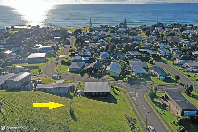 Photo of property in 4 Ross Place, Whiritoa, Whangamata, 3691