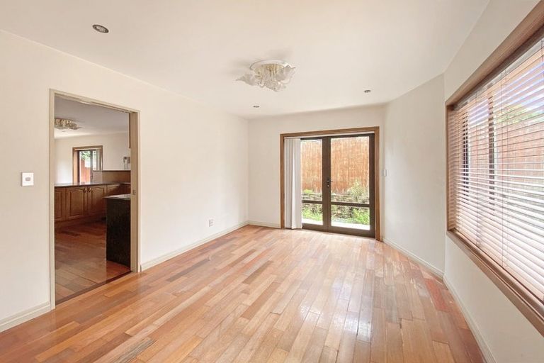 Photo of property in 51a Dominion Street, Takapuna, Auckland, 0622