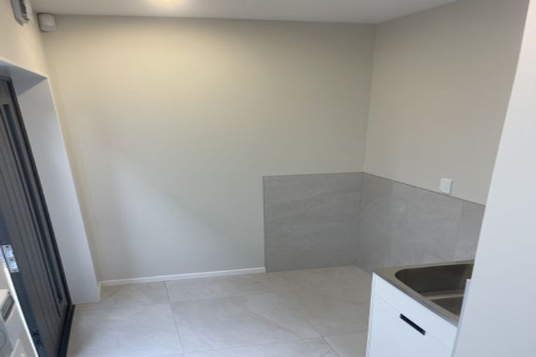 Photo of property in 219a Murphys Road, Flat Bush, Auckland, 2019