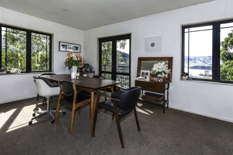 Photo of property in 2a Ticehurst Terrace, Lyttelton, 8082