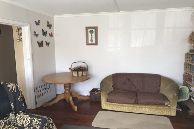 Photo of property in 66 Peat Place, Whanganui, 4500