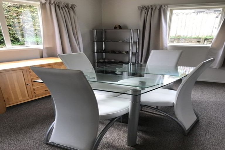 Photo of property in 1/42 Forrest Hill Road, Forrest Hill, Auckland, 0620