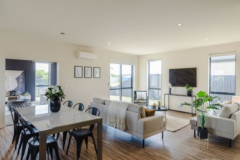 Photo of property in 2 Constance Place, Aidanfield, Christchurch, 8025