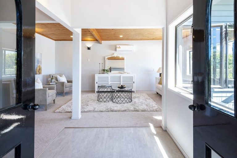 Photo of property in 155 Pah Road, Cockle Bay, Auckland, 2014