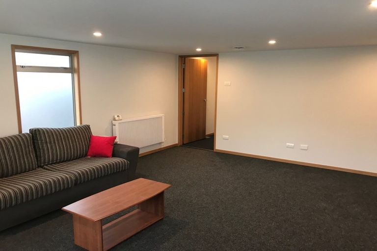 Photo of property in 69 Omokoroa Road, Omokoroa, 3114