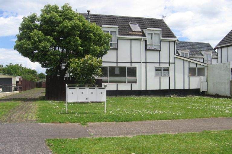 Photo of property in 1/69 Kenderdine Road, Papatoetoe, Auckland, 2025