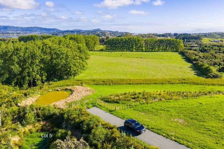 Photo of property in 42 Ocean Sounds Place, Mangawhai, 0975