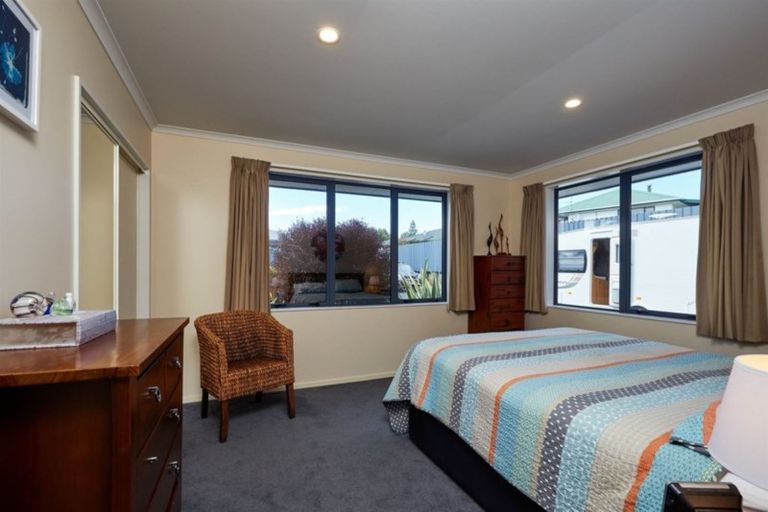 Photo of property in 30 Davidson Terrace, Kaikoura, 7300