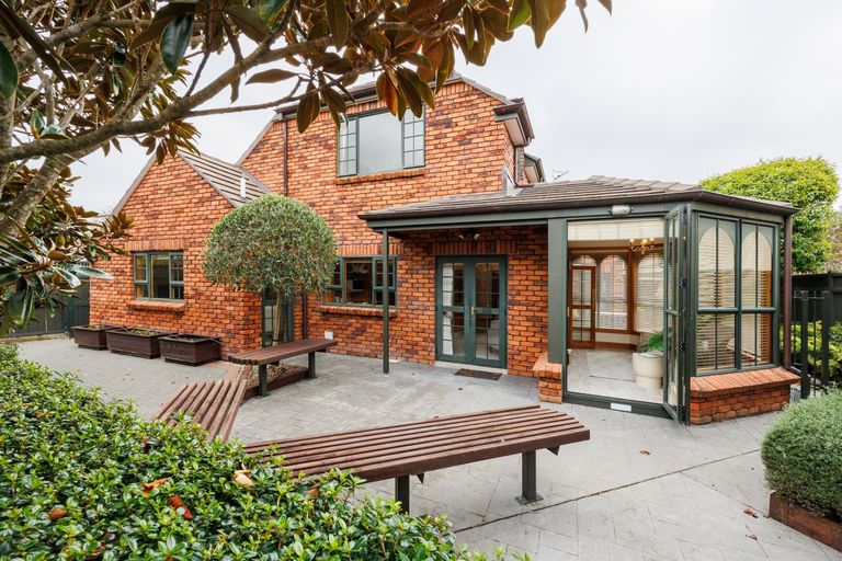 Photo of property in 52 Ihaka Street, Hokowhitu, Palmerston North, 4410