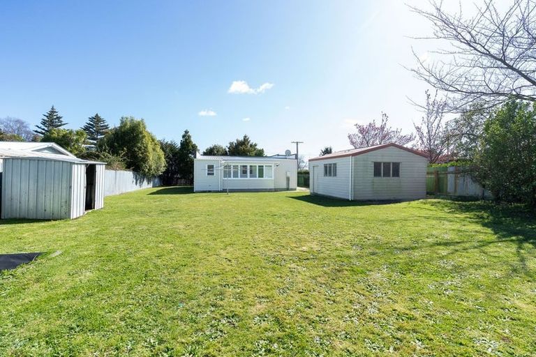 Photo of property in 8 Cambridge Street, Levin, 5510