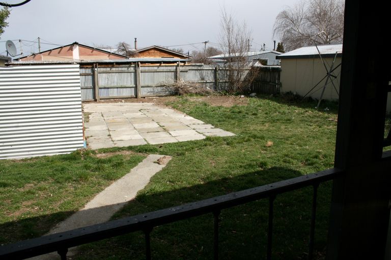 Photo of property in 16 Jollie Road, Twizel, 7901