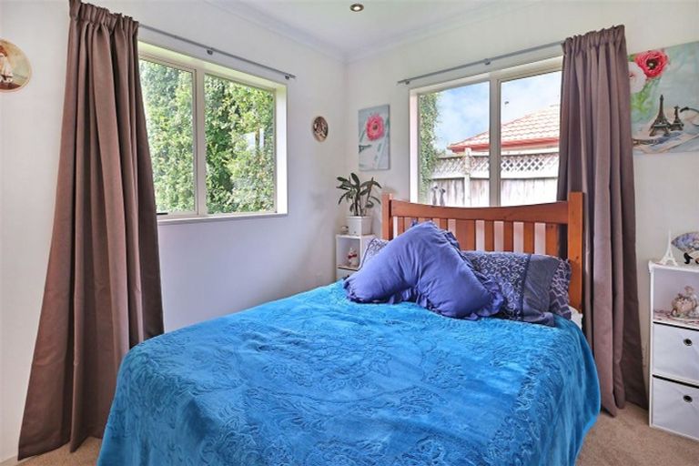 Photo of property in 27c Swanson Road, Henderson, Auckland, 0610