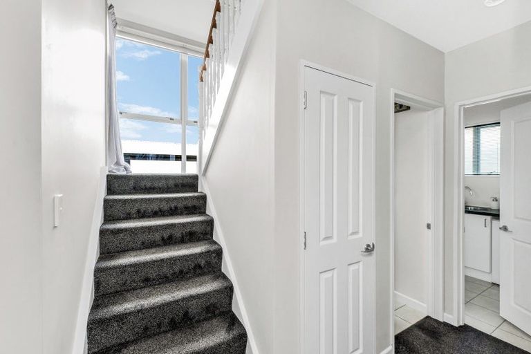 Photo of property in 21a Leeston And Lake Road, Leeston, 7632