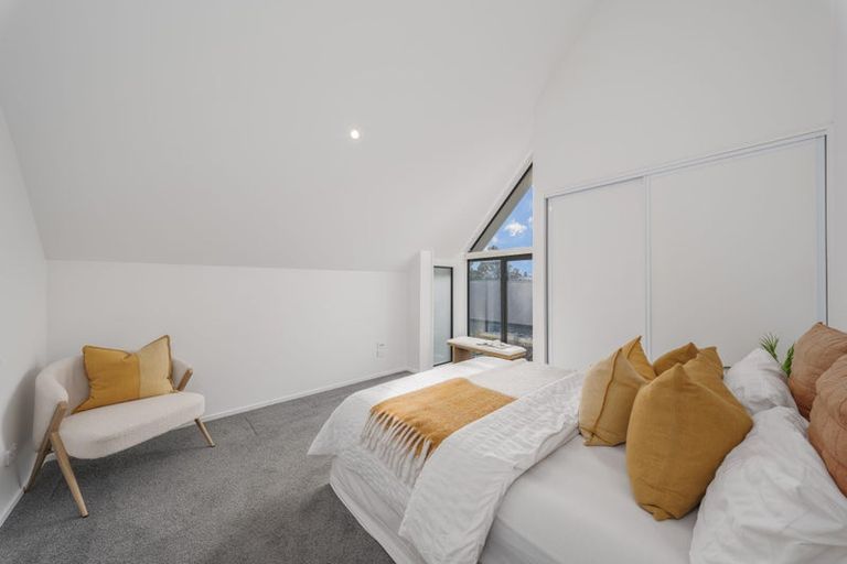 Photo of property in 129 Edgeware Road, St Albans, Christchurch, 8014