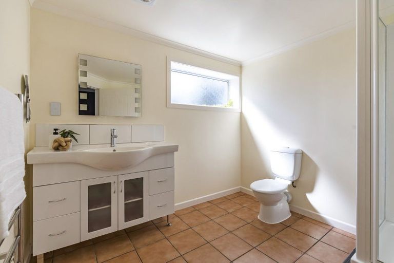 Photo of property in 11 Orite Drive, Mangorei, New Plymouth, 4371