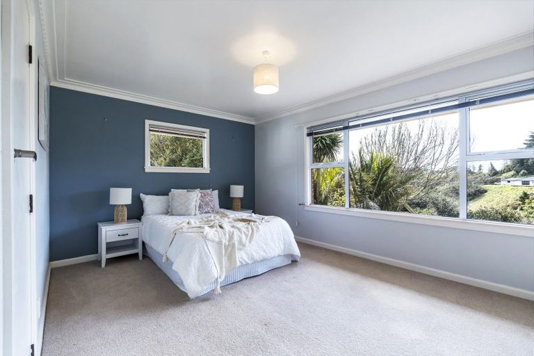 Photo of property in 11 Orite Drive, Mangorei, New Plymouth, 4371