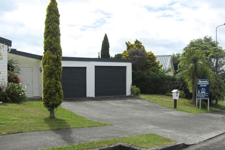 Photo of property in 42 Parkdale Drive, Aramoho, Whanganui, 4500
