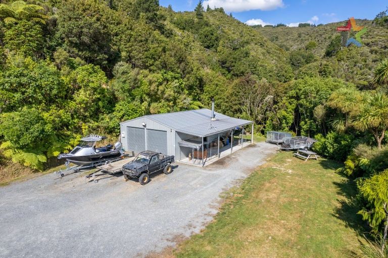 Photo of property in 1342b Akatarawa Road, Akatarawa, Upper Hutt, 5372