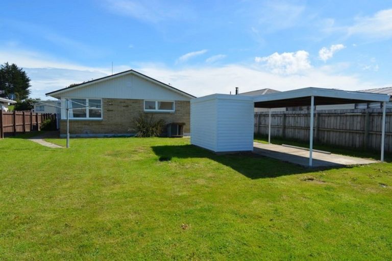 Photo of property in 35 Lauder Crescent, Heidelberg, Invercargill, 9812