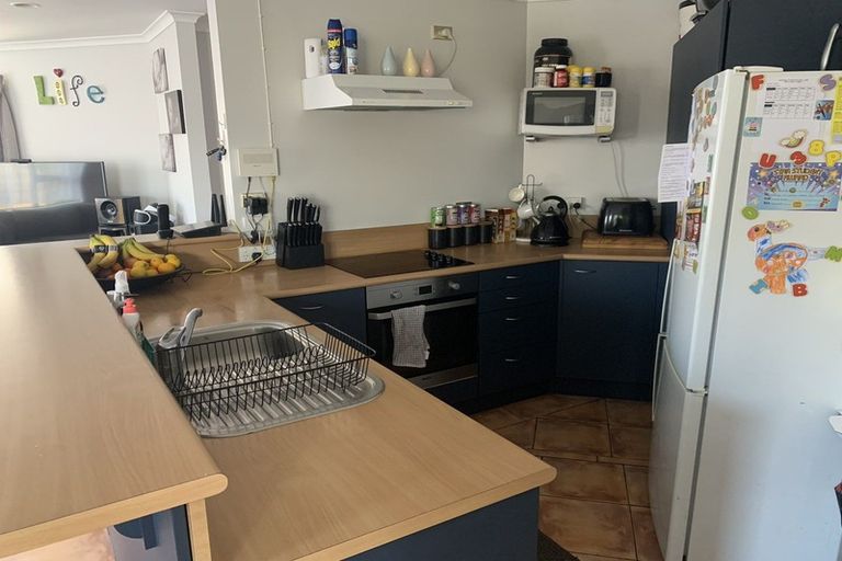 Photo of property in 9 Sandhurst Place, Nawton, Hamilton, 3200