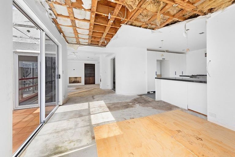 Photo of property in 9 Paritai Drive, Orakei, Auckland, 1071