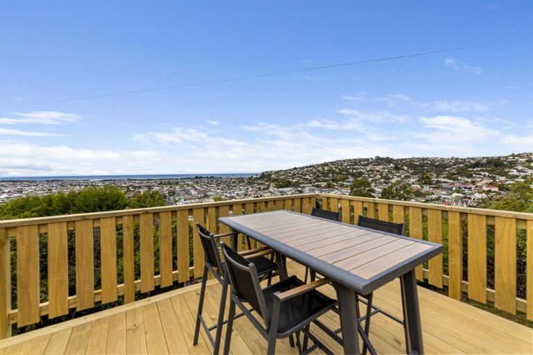 Photo of property in 39 Forfar Street, Clyde Hill, Dunedin, 9011