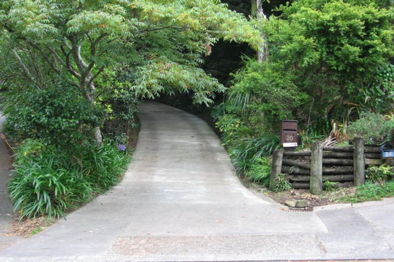 Photo of property in 20 Takahe Road, Titirangi, Auckland, 0604