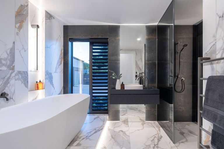 Photo of property in 293 Kitchener Road, Pukekohe, 2120