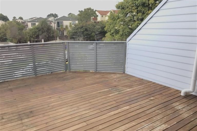 Photo of property in 3/17 Pannill Place, Oteha, Auckland, 0632