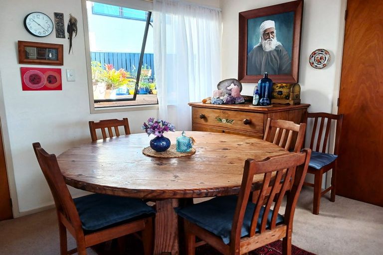 Photo of property in 67 Cable Bay Block Road, Cable Bay, 0420