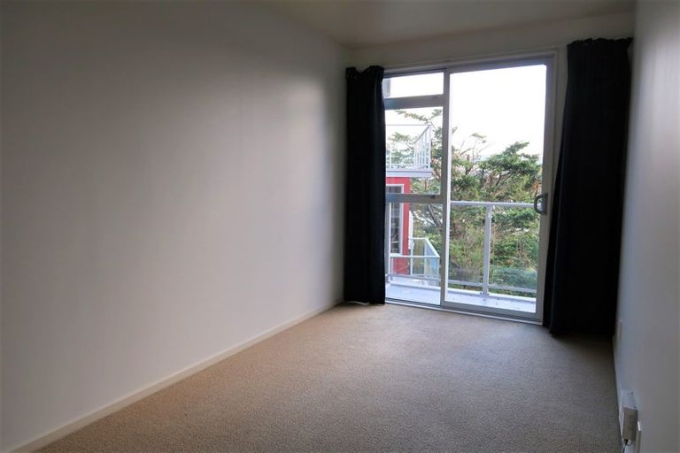 Photo of property in 71b Nevay Road, Miramar, Wellington, 6022