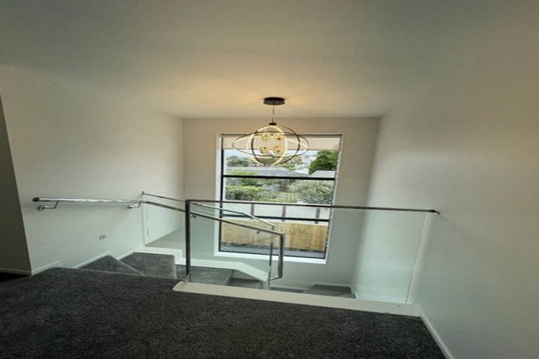Photo of property in 14c Galsworthy Place, Bucklands Beach, Auckland, 2014