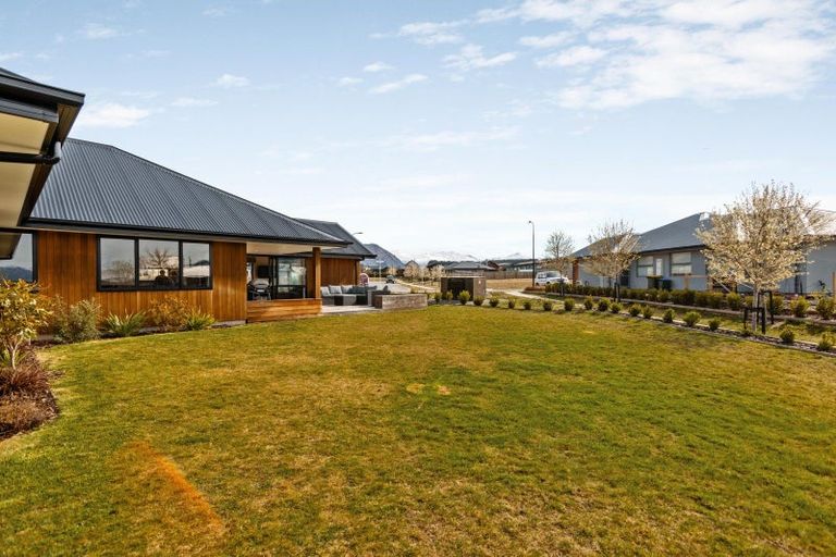 Photo of property in 6 Rua Street, Albert Town, Wanaka, 9305