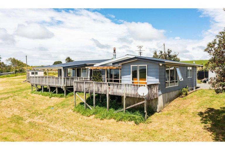 Photo of property in 957 Kaiwaka-mangawhai Road, Hakaru, Wellsford, 0975