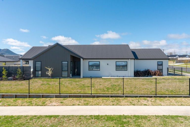 Photo of property in 1 Makomako Crescent, Wharewaka, Taupo, 3330