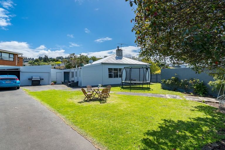 Photo of property in 4 Ashmore Street, Halfway Bush, Dunedin, 9010