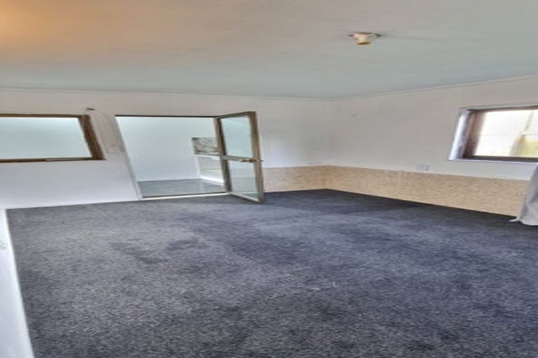 Photo of property in 36 Eddowes Street, Manurewa, Auckland, 2102