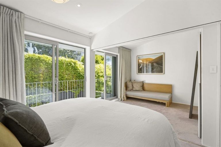 Photo of property in 1/20 Maritime Terrace, Birkenhead, Auckland, 0626