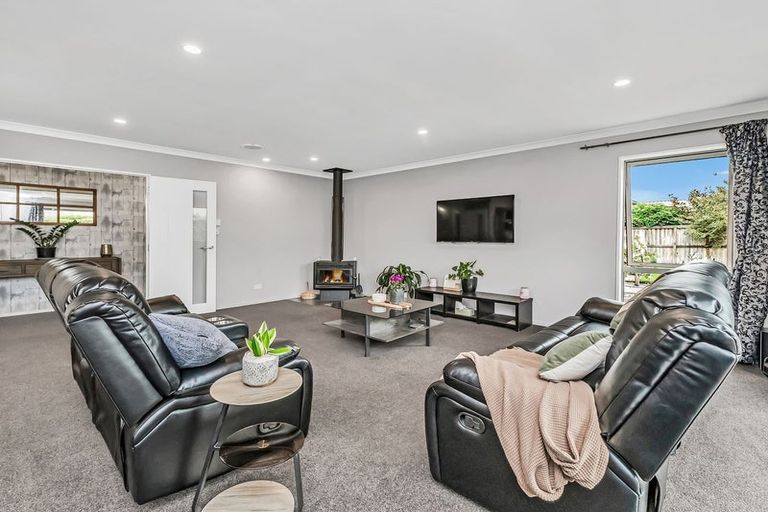 Photo of property in 10b Jozecom Place, Rolleston, 7614