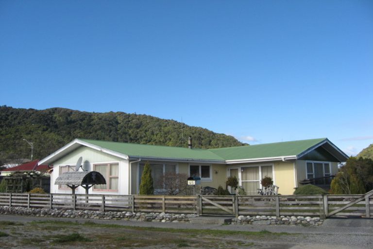 Photo of property in 45 Sturge Street, Cobden, Greymouth, 7802