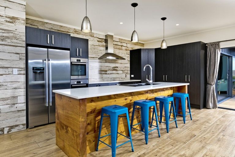 Photo of property in 123 Taiapa Valley Road, Muriwai, Waimauku, 0881