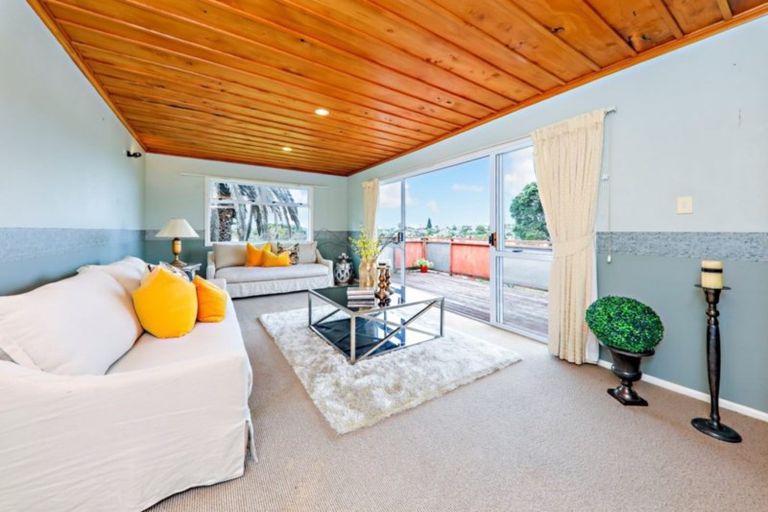 Photo of property in 42 Gordon Avenue, Milford, Auckland, 0620